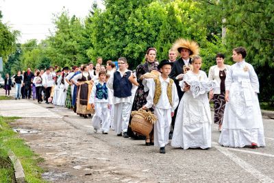 Dužijanca u Lemešu: Blagoslovljeni kruh i kruna